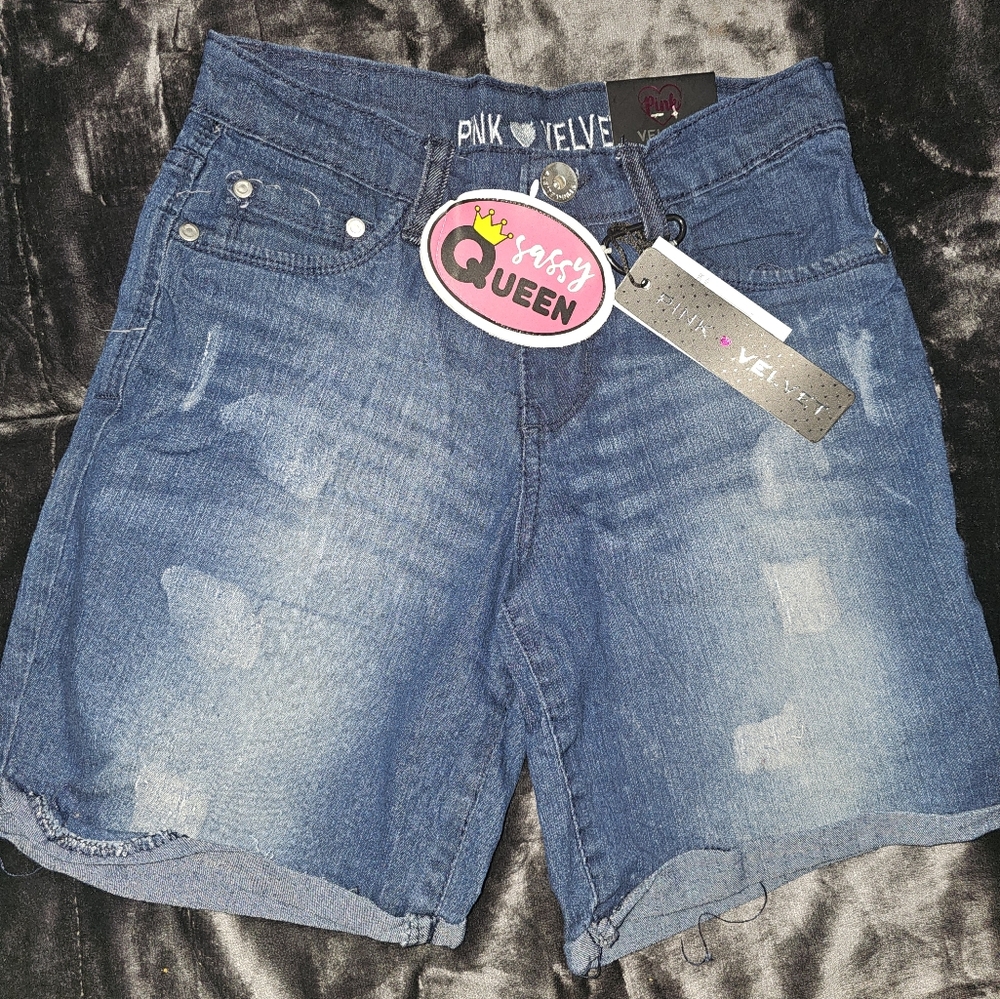 Brand new kid shorts